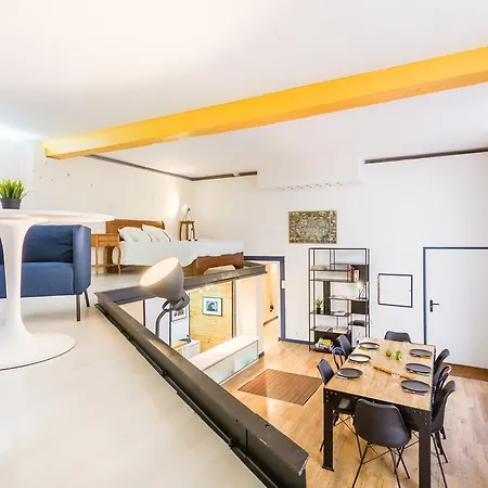 Historical Center Loft شقة *